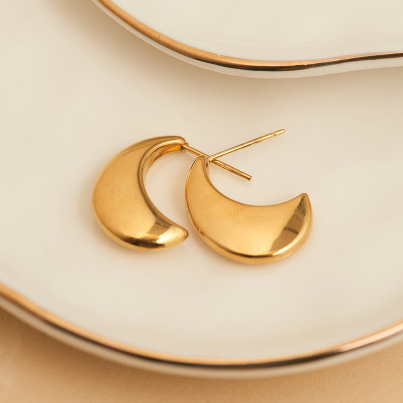 Pointed Waterdrop Earrings