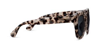 Peepers Sunreader Center Stage In Gray Tortoise