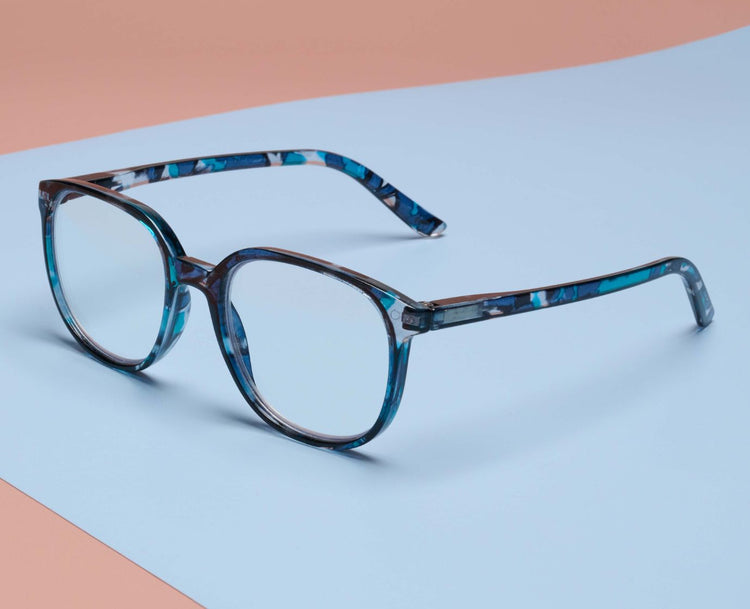 Peepers Eyeglass Manifest in Marine Quart