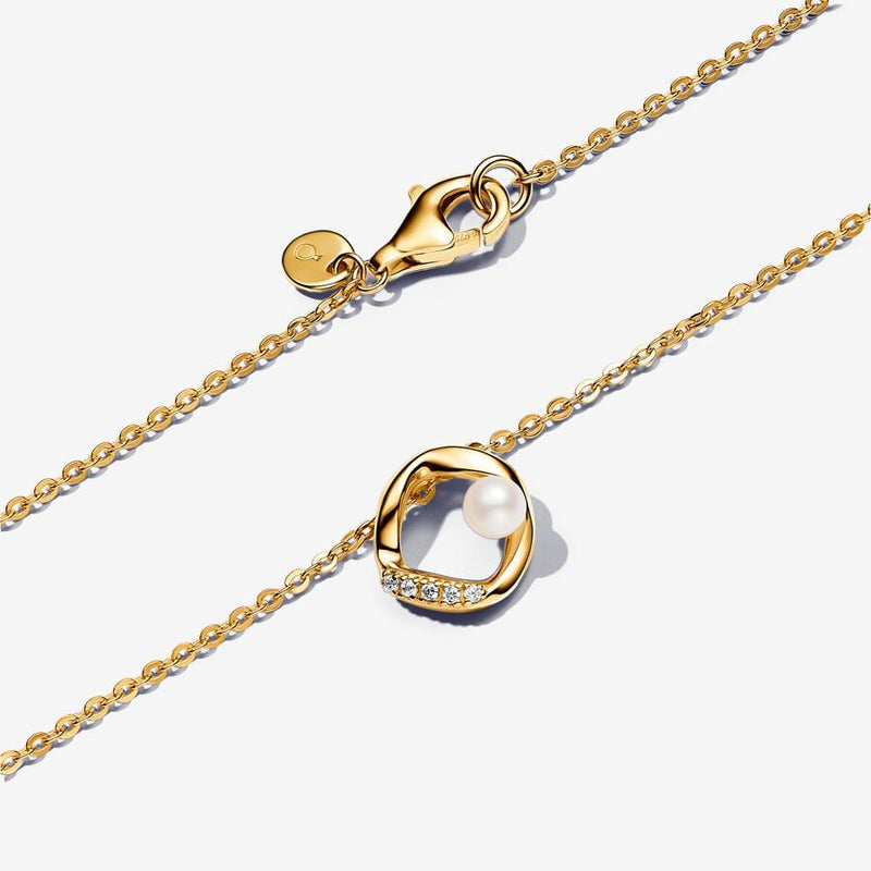 Organically Shaped Pavé Circle & Pearl Collier Pandora Necklace