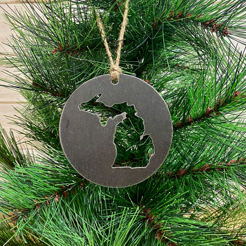 Michigan Home Candle With Ornament