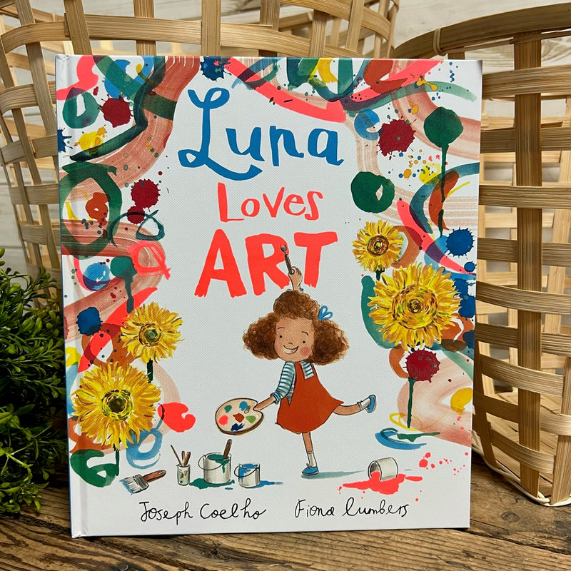 Luna Loves Art Book