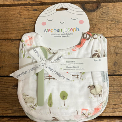 Muslin Bib Set With Spoon