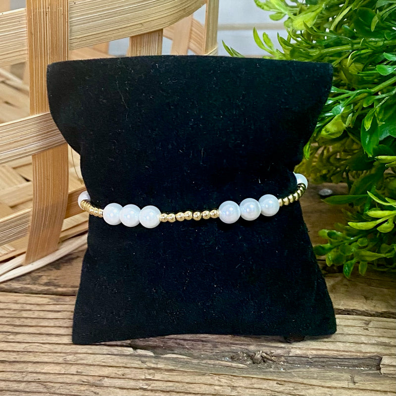 Gold Beaded Bracelet with Pearls