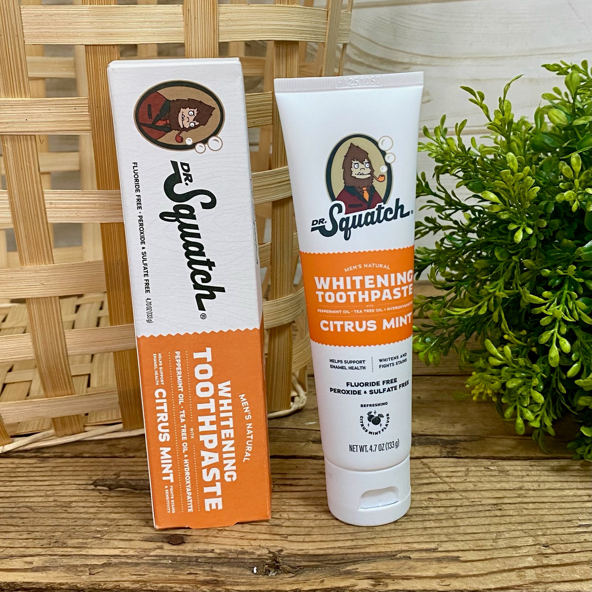 Dr. Squatch Toothpaste - Thumbnail 2