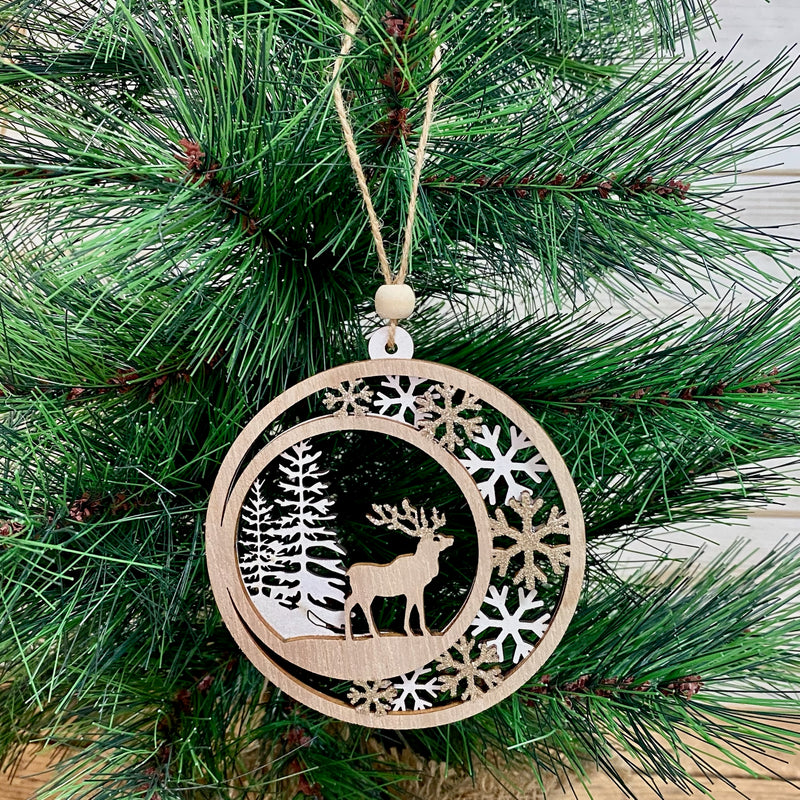 Wooden Circle Reindeer Ornaments