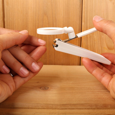 Magnifying Nail Clippers