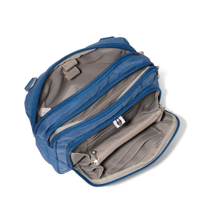 Trifecta Wallet Crossbody Baggallini