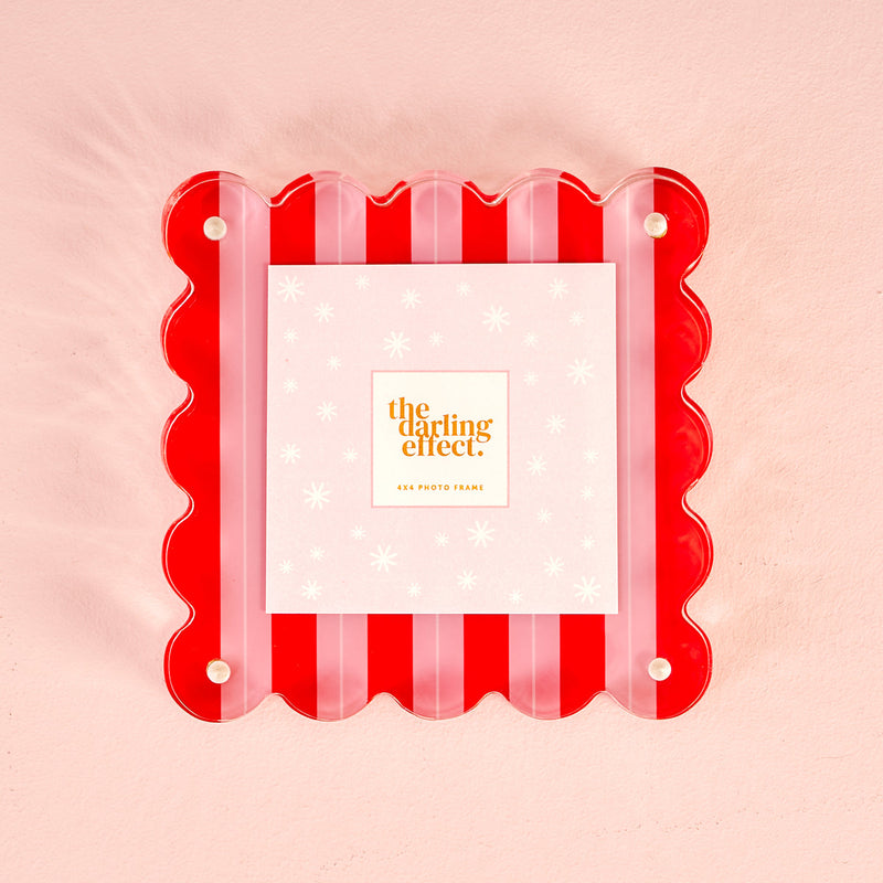 Scalloped Picture Frames