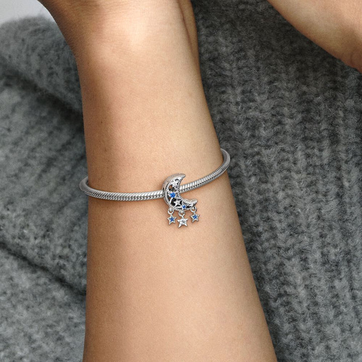 美品☆PANDORA パンドラ ブレスレット チャーム10つ付き 925